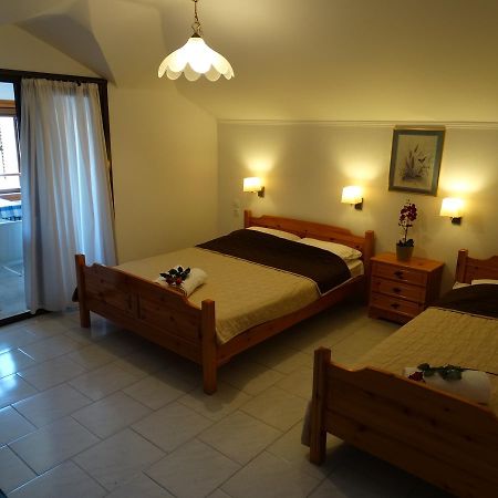 Christakos Apartments Vrasná Dış mekan fotoğraf
