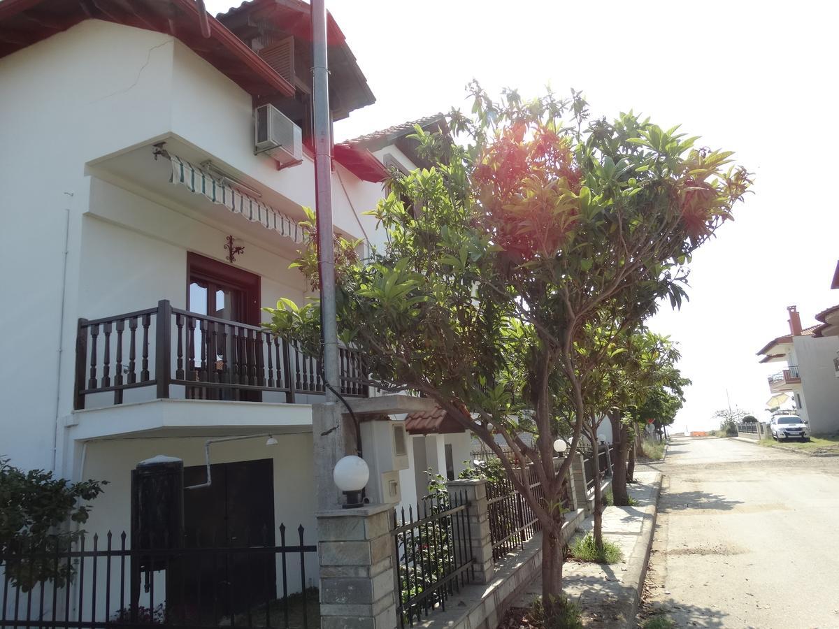 Christakos Apartments Vrasná Dış mekan fotoğraf